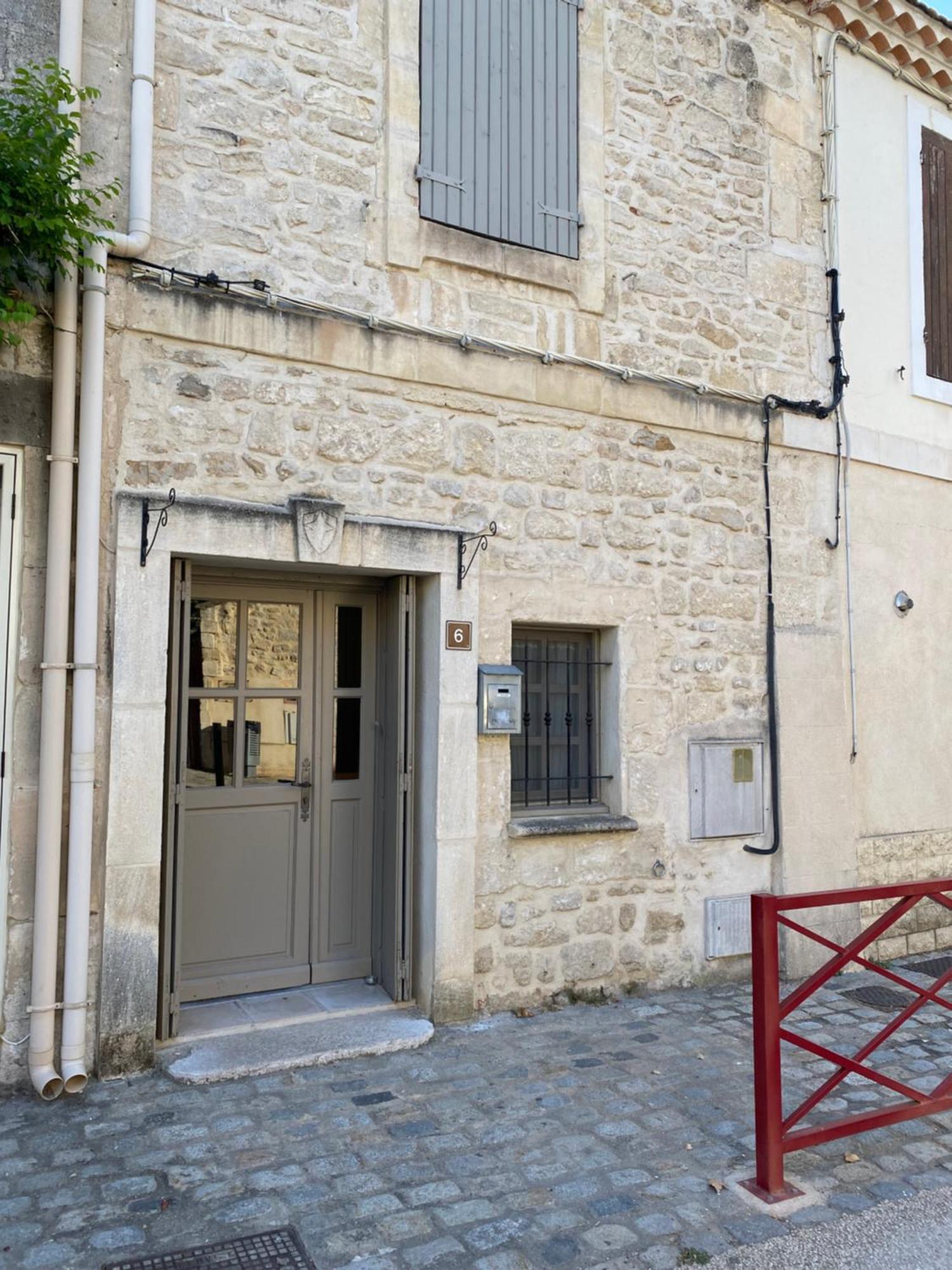 Bienvenue Au 6 - Calme Et Charme De La Pierre. Villa Fourques  Exterior photo