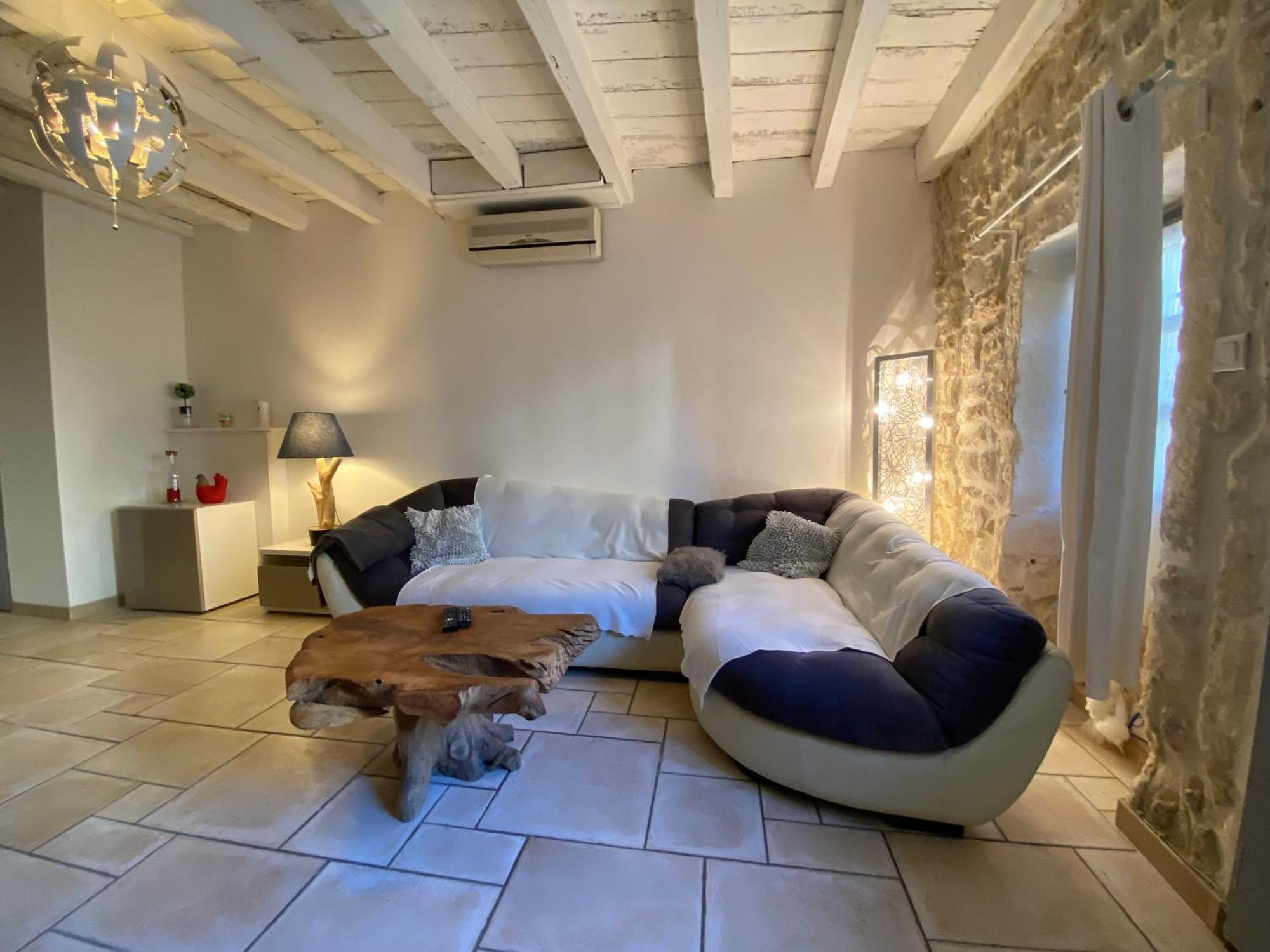 Bienvenue Au 6 - Calme Et Charme De La Pierre. Villa Fourques  Exterior photo